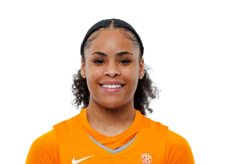 Deniya Prawl headshot