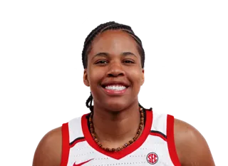 Mia Woolfolk headshot